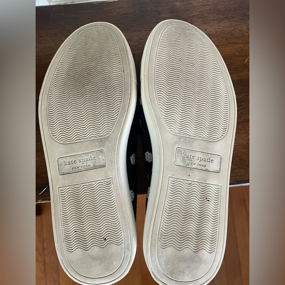 Kate Spade New York Abbie Sneakers - Size 6B - Picture 8 of 9